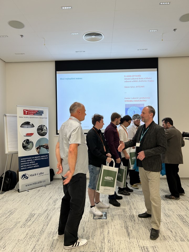 Sinumeric Cup 06_25 Sinumeric Cup 06_25